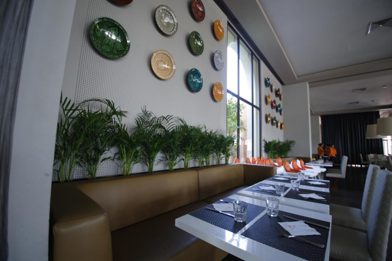 Kenzi Club Agdal Medina Hotel Lahebichate Екстериор снимка Restaurant